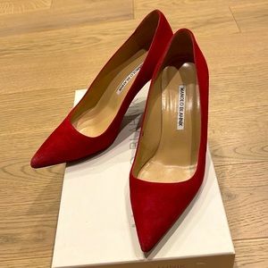 Manolo Blahnik Pump
